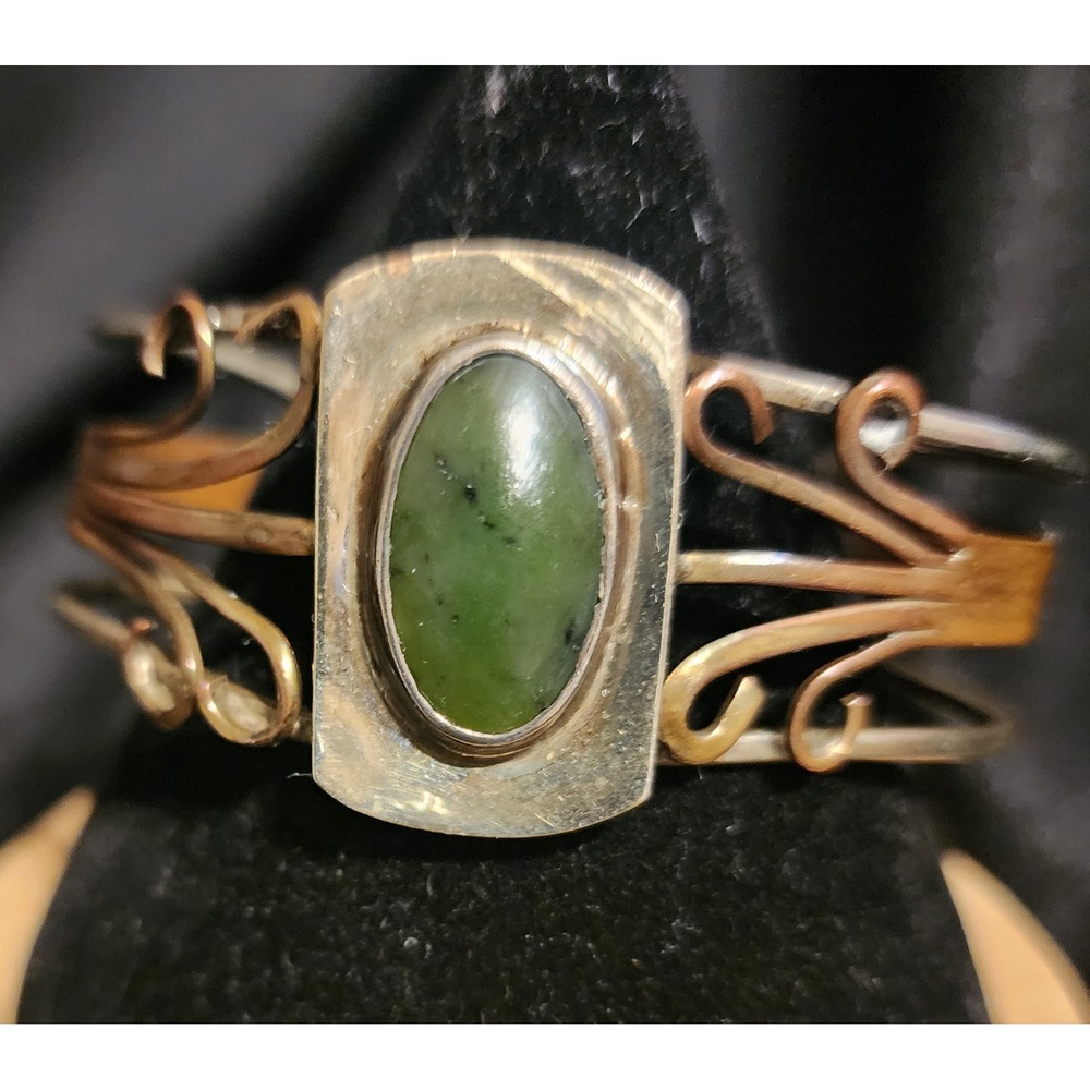 Vintage  Mixed Metal Nephrite Jade Cuff Bracelet Copper Silver Filigree - Picture 2 of 8